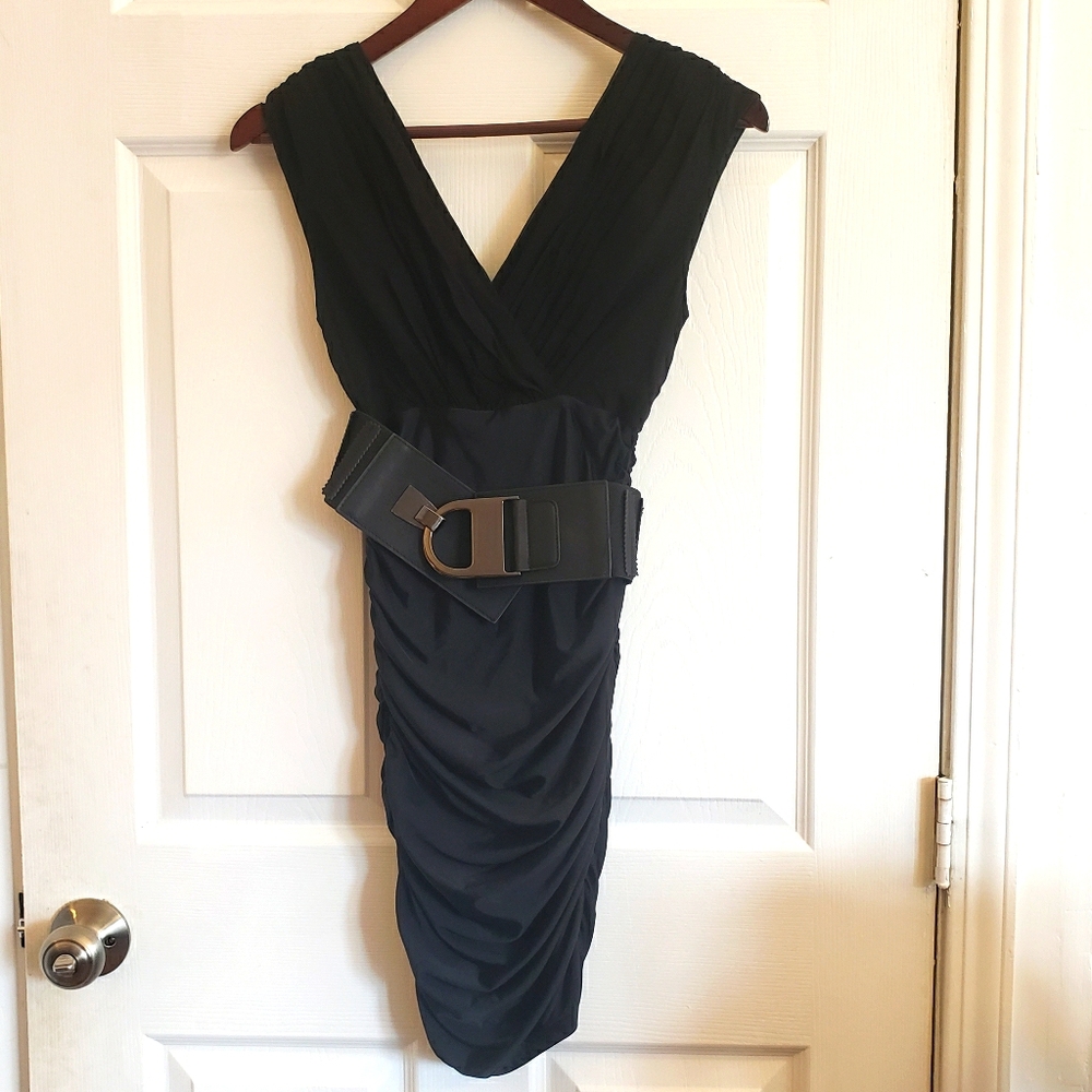 NWOT - Bebe Elegant Bodycon Dress, Black, V Neck, Black belt, XXS